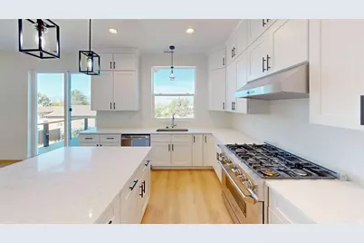 10718 S 580 E, Sandy, UT 84070 - Photo 4