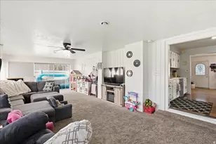 270 S 360 W, Tooele, UT 84074 - Photo 18