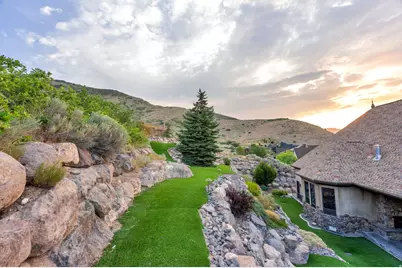 5831 W Friendship Dr, Herriman, UT 84096 - Photo 30
