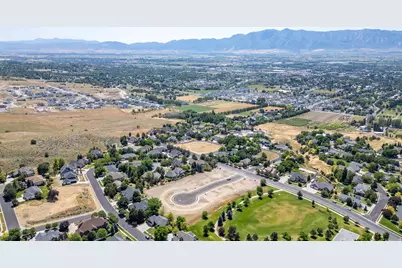 1472 Red Fox Ct #7, Logan, UT 84321 - Photo 10