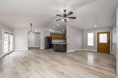 980 W 520 N, Tremonton, UT 84337 - Photo 12