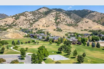 1456 Red Fox Ct #8, Logan, UT 84321 - Photo 20