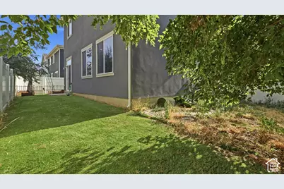 3856 S 2915 W, West Haven, UT 84401 - Photo 26