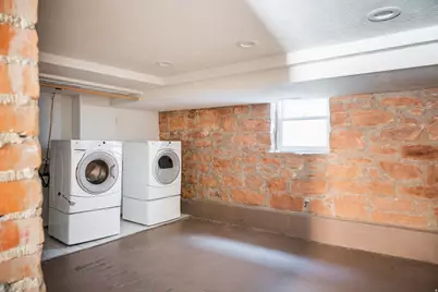 38 S 1000 E, Salt Lake City, UT 84102 - Photo 18