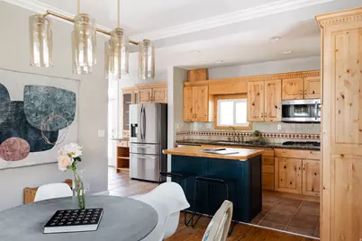 38 S 1000 E, Salt Lake City, UT 84102 - Photo 8