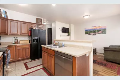 14597 S Pebble Rose Dr, Herriman, UT 84096 - Photo 8