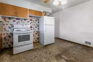 723 E 8425 S, Sandy, UT 84094 - Photo 8