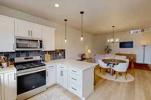 989 N Wayne Dr, Saratoga Springs, UT 84045 - Photo 8