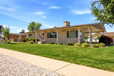 2028 W 5125 S, Roy, UT 84067 - Photo 2