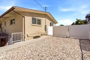 2028 W 5125 S, Roy, UT 84067 - Photo 26