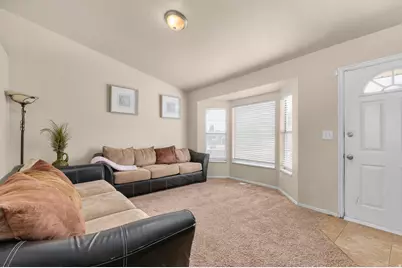 5762 W Chambre Dr S, Salt Lake City, UT 84118 - Photo 4