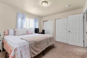 5762 W Chambre Dr S, Salt Lake City, UT 84118 - Photo 16