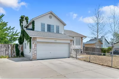 5762 W Chambre Dr S, Salt Lake City, UT 84118 - Photo 2