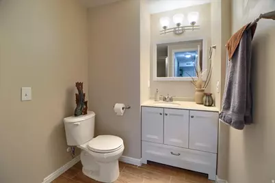 4821 S Bitter Root Dr, Taylorsville, UT 84129 - Photo 24