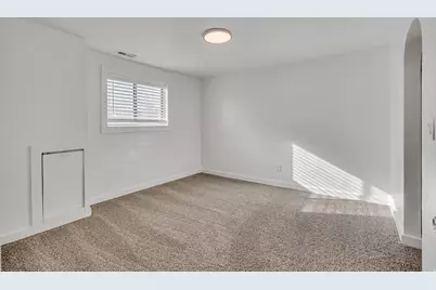 1119 E 10600 S, Sandy, UT 84094 - Photo 20