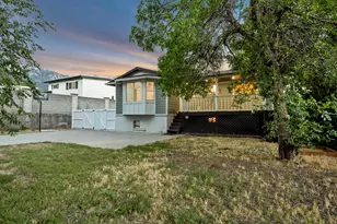 1119 E 10600 S, Sandy, UT 84094 - Photo 32