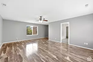 7103 W Klorissa Pl, Herriman, UT 84096 - Photo 10