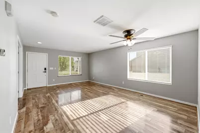 7103 W Klorissa Pl, Herriman, UT 84096 - Photo 4
