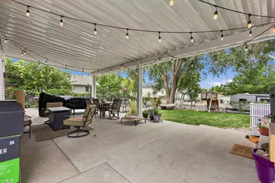 697 W 3 O'Clock Dr S, Tooele, UT 84074 - Photo 24