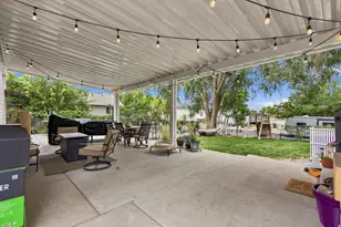 697 W 3 O'Clock Dr S, Tooele, UT 84074 - Photo 24