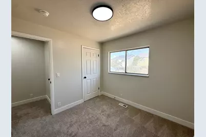 2607 S Twain Dr, Magna, UT 84044 - Photo 12