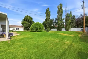 445 E 200 N, Kaysville, UT 84037 - Photo 34