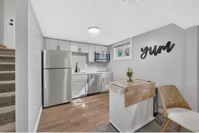445 E 200 N, Kaysville, UT 84037 - Photo 26