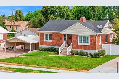 445 E 200 N, Kaysville, UT 84037 - Photo 2