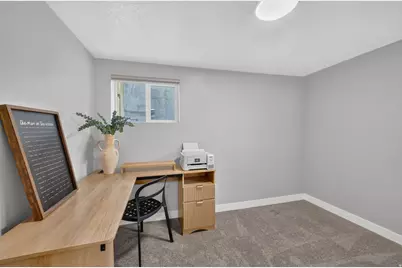 445 E 200 N, Kaysville, UT 84037 - Photo 18