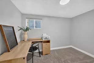 445 E 200 N, Kaysville, UT 84037 - Photo 18