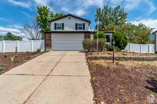 10313 S Countrywood Dr E, Sandy, UT 84092 - Photo 2