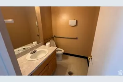 1190 N Springcreek Pl, Springville, UT 84663 - Photo 12