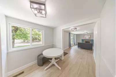 2273 S 200 E, Bountiful, UT 84010 - Photo 10