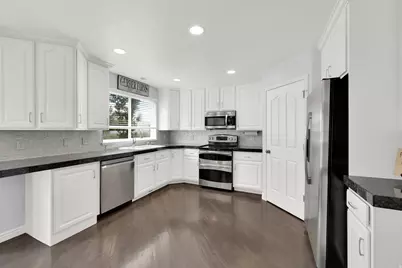 12952 S Croix Cir, Riverton, UT 84065 - Photo 10