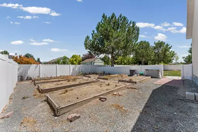 323 Ranch Rd, Grantsville, UT 84029 - Photo 30