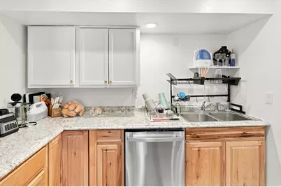 1013 S 200 W, Orem, UT 84058 - Photo 40