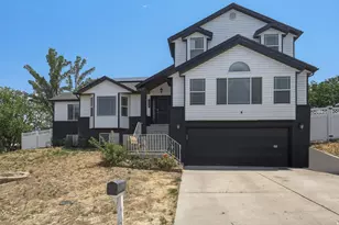 1013 S 200 W, Orem, UT 84058 - Photo 2