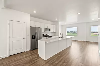 328 S 1150 W, American Fork, UT 84003 - Photo 4