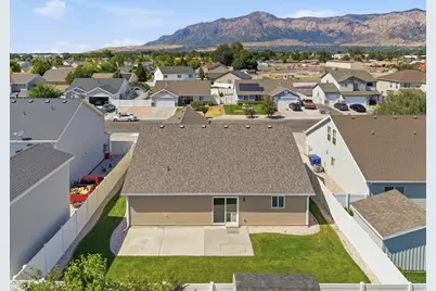 347 W Indian Camp Rd N, Ogden, UT 84404 - Photo 24