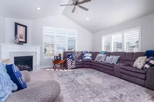 473 S Short Horse Ln, Saratoga Springs, UT 84045 - Photo 2