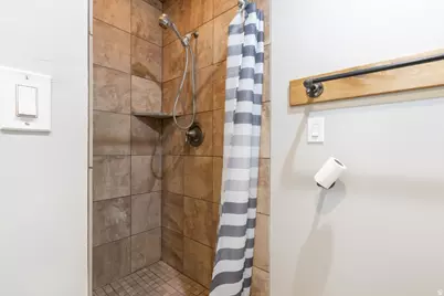 49 W Burton Ave S, South Salt Lake, UT 84115 - Photo 40