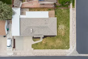 5552 S South Hew Wood Dr, Taylorsville, UT 84129 - Photo 20