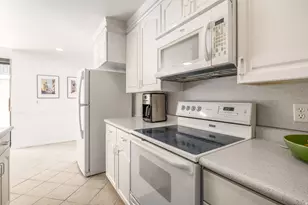 940 S Donner Way, Salt Lake City, UT 84108 - Photo 12