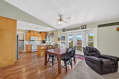 9541 S 4190 W, South Jordan, UT 84095 - Photo 8