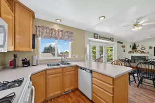 9541 S 4190 W, South Jordan, UT 84095 - Photo 10