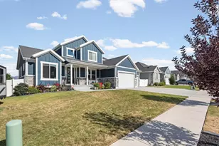 8341 S Jayson Dr, West Jordan, UT 84081 - Photo 2