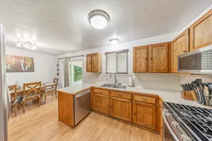 1135 N Connecticut Ave W, Harrisville, UT 84404 - Photo 30