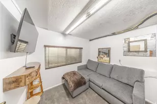 1135 N Connecticut Ave W, Harrisville, UT 84404 - Photo 38