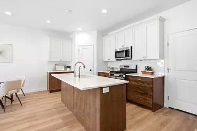 2012 W 775 N, Layton, UT 84041 - Photo 10