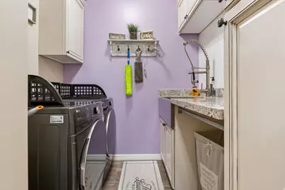 1504 E Spring Ln, Holladay, UT 84117 - Photo 28